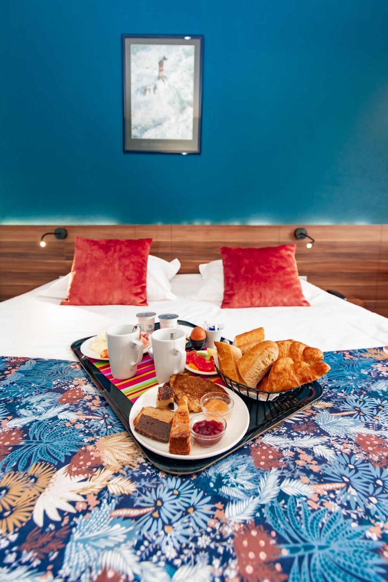 Hotel De France Камаре-сюр-Мер Екстериор снимка